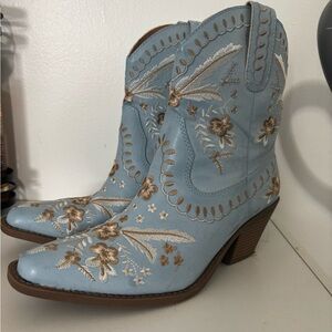 Floral Embroidered Light Blue Ankle Boots